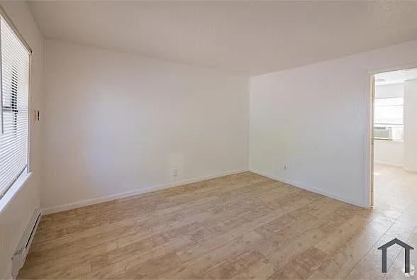 1 bed, $695 — Photo 4
