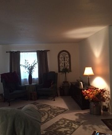 3rd image of 1202 W Calle De Oro