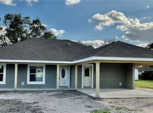 347 Hill St, Bowling Green, FL 33834