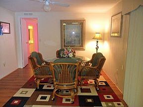 2nd image of 301 Juniper Cir