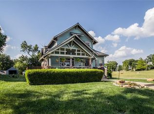 1130 Barnett Ave, Kansas City, KS 66102