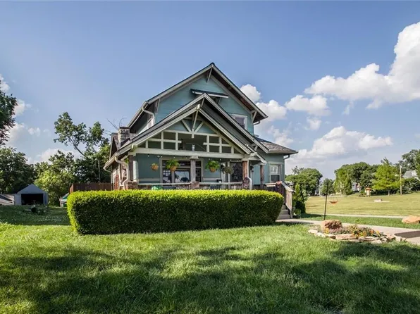 1130 Barnett Ave, Kansas City, KS 66102