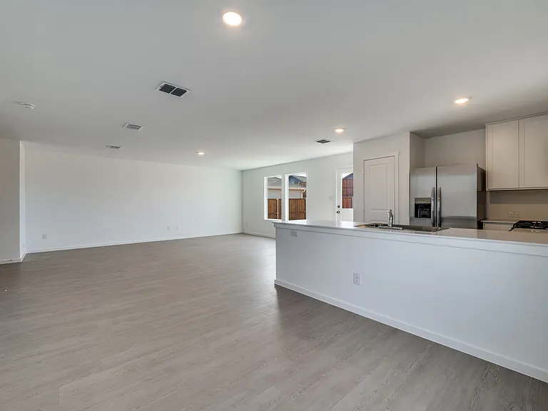 3145 Burmese St — Photo 6