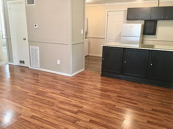 5th image of 2770 Hiawatha St