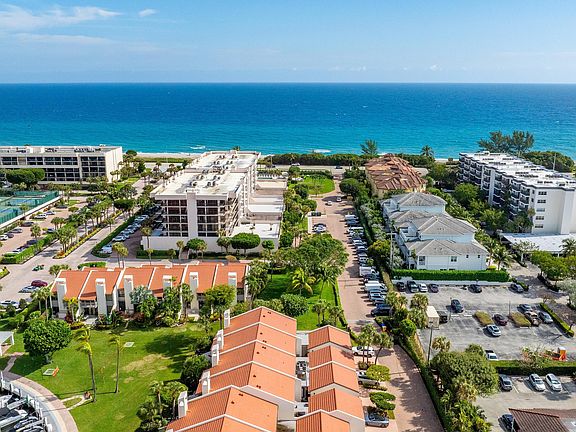 3rd image of 2677 N Ocean Boulevard #Th-17-H