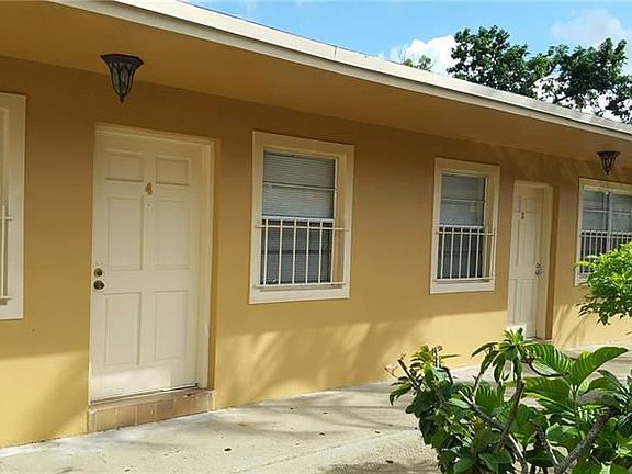 5th image of 3813 SW 13th Ct APT 3
