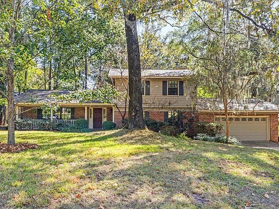 2nd image of 2521 Noble Dr