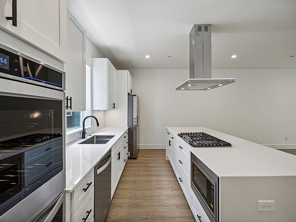 5th image of 1139 N Madison Ave #106