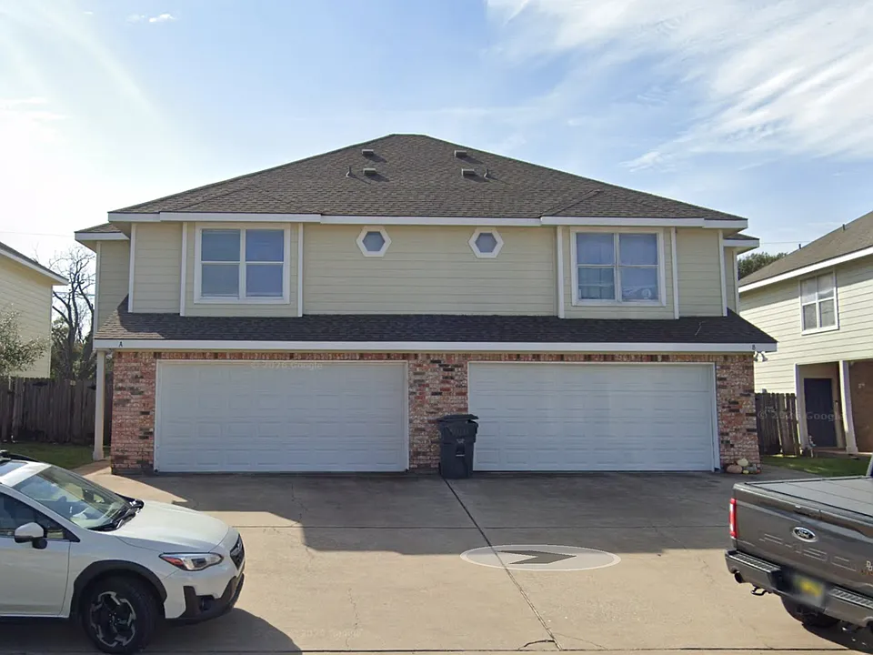 2527 Pascal Ct