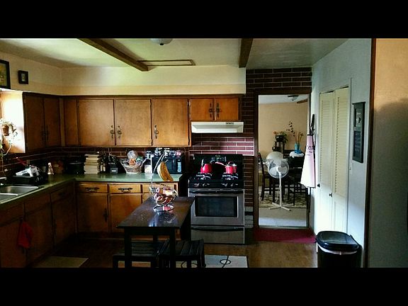 5th image of 3402-3404 Elmwood Ave #1