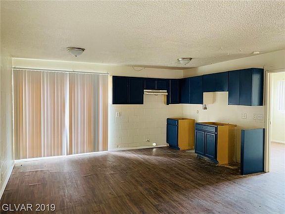 5th image of 2928 Poplar Ave