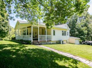 2789 Anchorage Rd NE, Solon, IA 52333