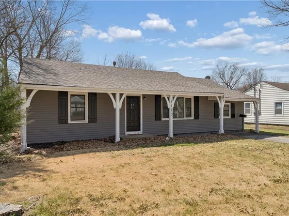 1113 E Cedar St, Olathe, KS 66061