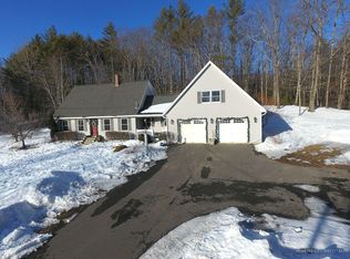 423 Madison Rd, Norridgewock, ME 04957