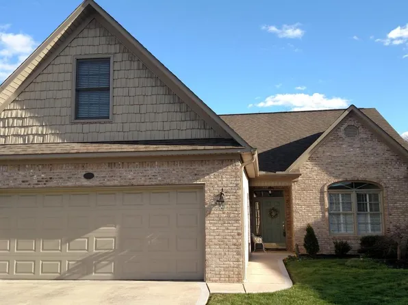 104 Dancer Ln, Oak Ridge, TN 37830