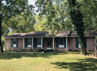 1967 Ransom Dr, Murfreesboro, TN 37130