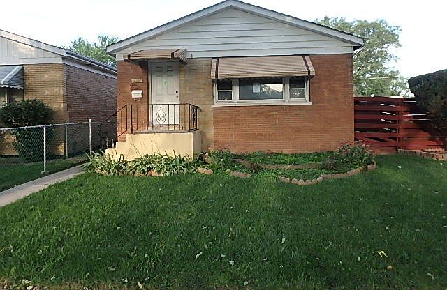 1st image of 4448 S Lawler Ave
