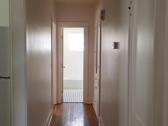 5th image of 805 E Garfield St Unit 2