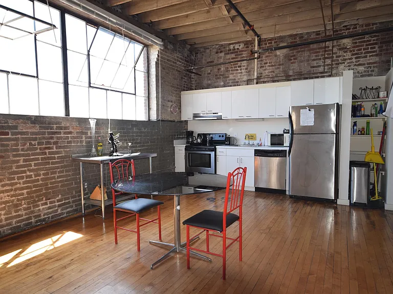 Tuf Nut Lofts — Photo 7