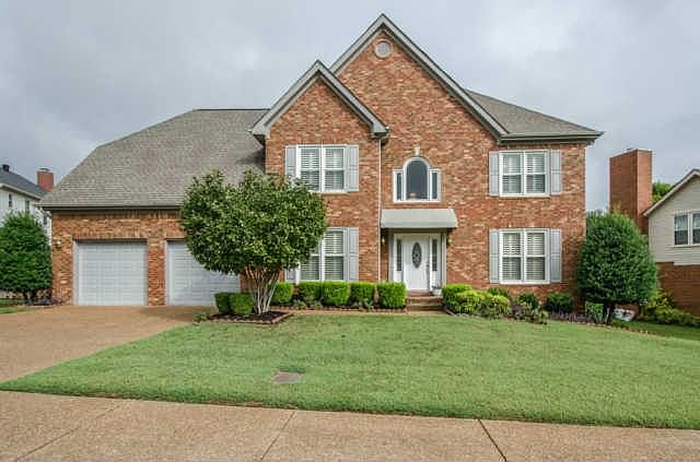 2nd image of 4705 Potomac Ln