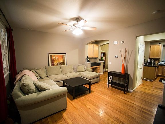 2nd image of 701 N Roslyn St Unit 39