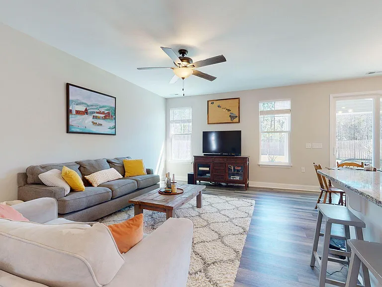 912 W Arboria Dr — Photo 13