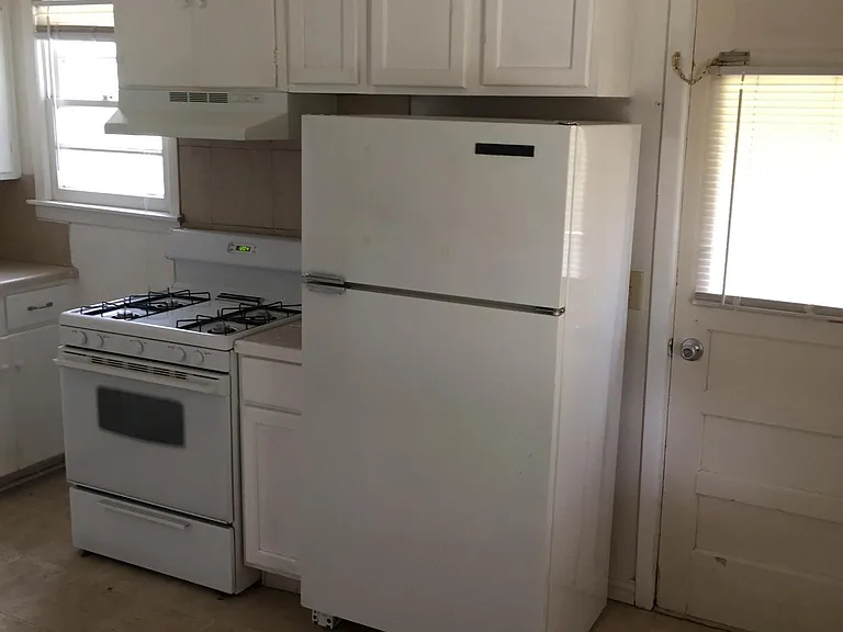 3314 Buchanan St — Photo 7
