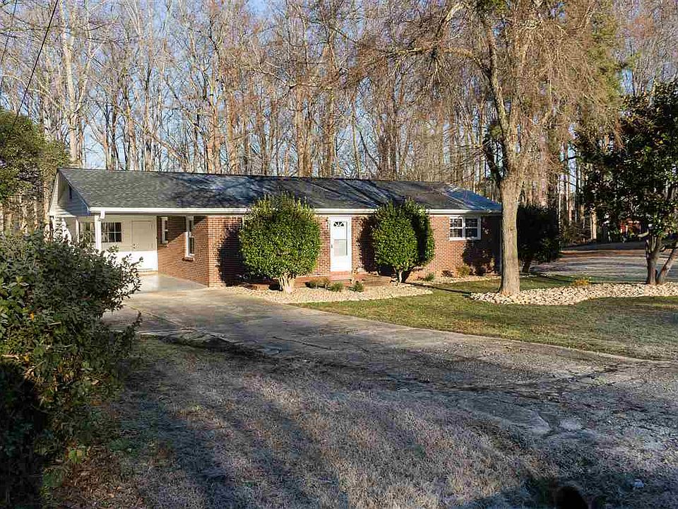 1st image of 110 Walden Cir
