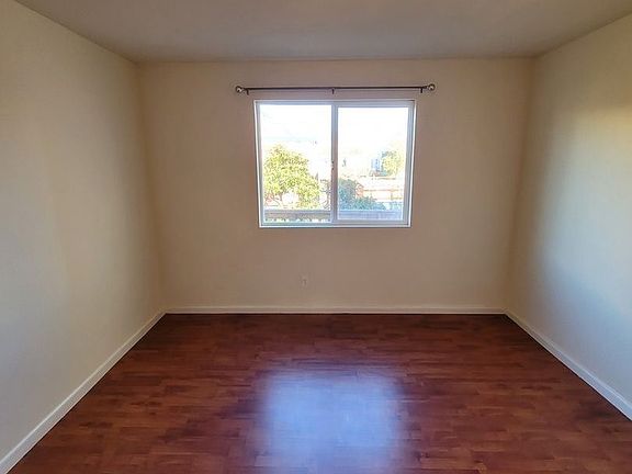 2nd image of 2124-2128 Clement St #10223880