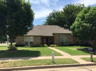 2216 Chapel Hill Rd, Ponca City, OK 74604