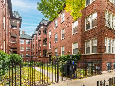 958 W Cuyler Ave #2N, Chicago, IL, 60613