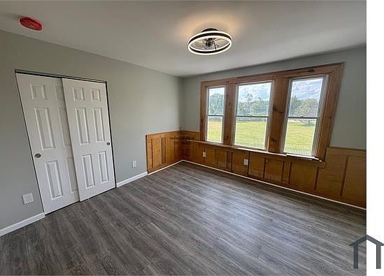 5th image of 626 E Price St #1