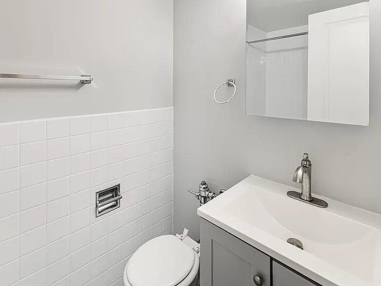 6012 N Kenmore Ave — Photo 44