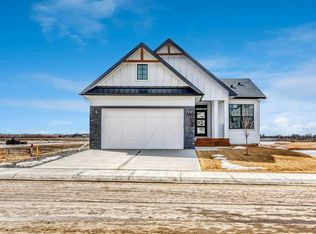 163 SE Lakewood Cir, Strathmore, AB T1P0G9