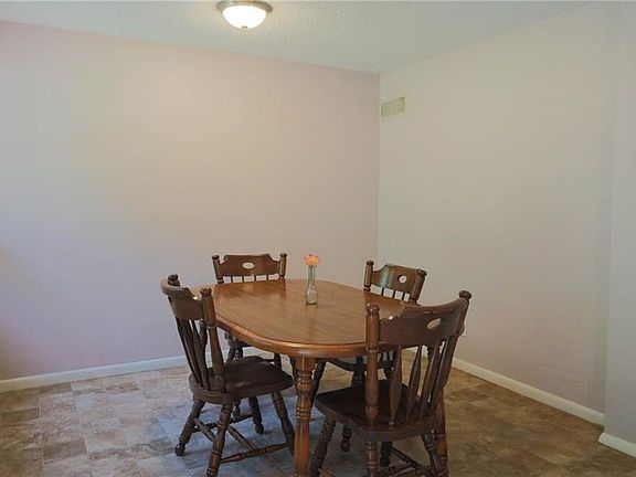3rd image of 3011 N 48th St