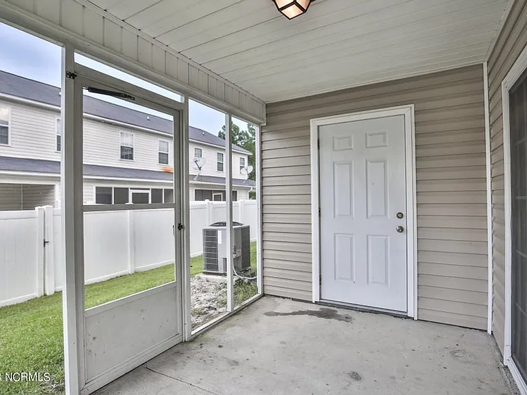 4001 Banister Loop — Photo 25