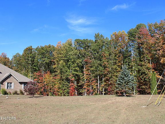 2nd image of 717 Old Hiram Crabtree Rd