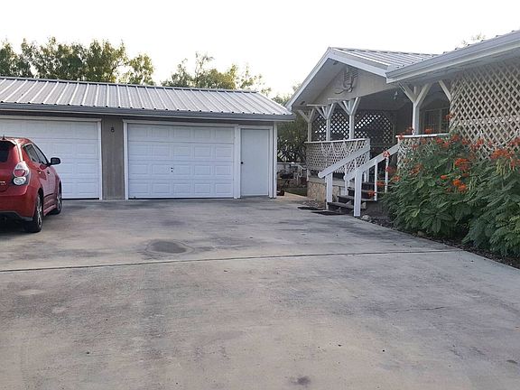 3rd image of 8 Tennis Ct Lot 6