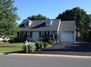 906 Pinetree Way, Lancaster, PA 17601