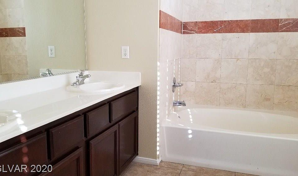 1st image of 37 Glen Eden Ct