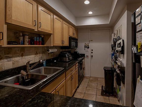 4th image of 1846 Bough Ave Unit B