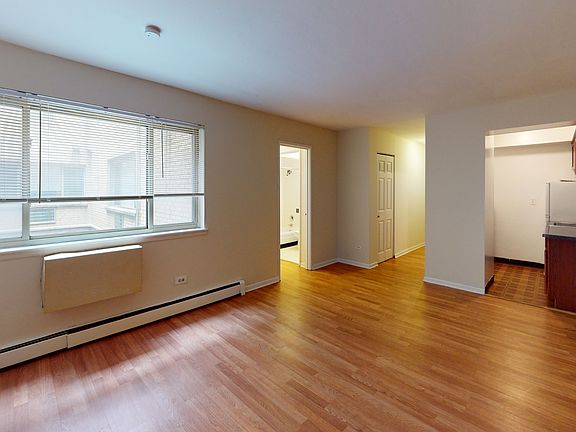 5th image of 1055 West St #Catalpa305