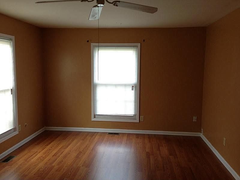Living Room-New Laminate Woo