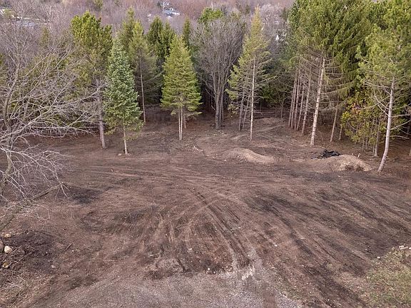2nd image of N62W28522 RYBECK ROAD