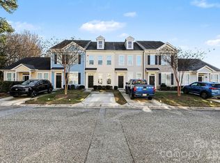 112 N Canyon Ridge Dr, Mount Holly, NC 28120