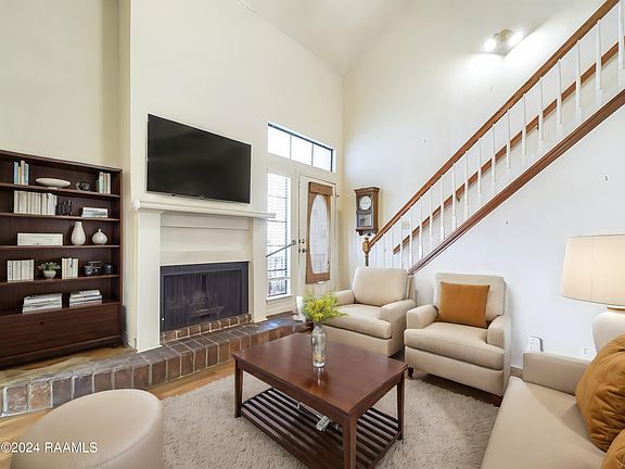 2nd image of 4620 W Congress St APT 31
