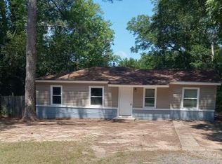 305 Sunset Ln, Albany, GA 31705