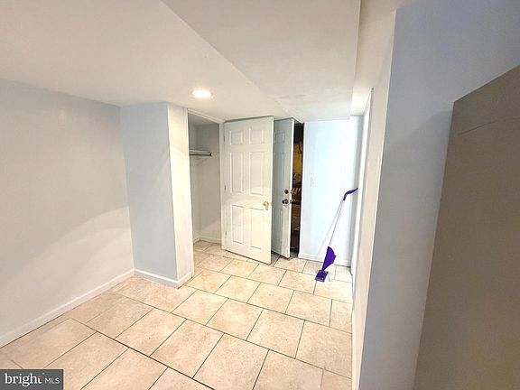 4th image of 6631 Erdrick St #B0