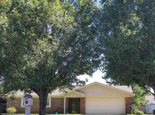 703 E Martin St, Jacksonville, AR 72076