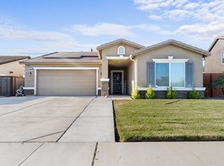 628 Susan Ave, Sanger, CA 93657
